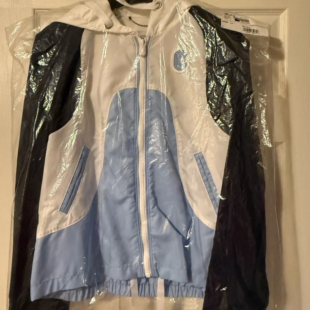 Coach White and Light Blue Windbreaker - Picture 4 of 5